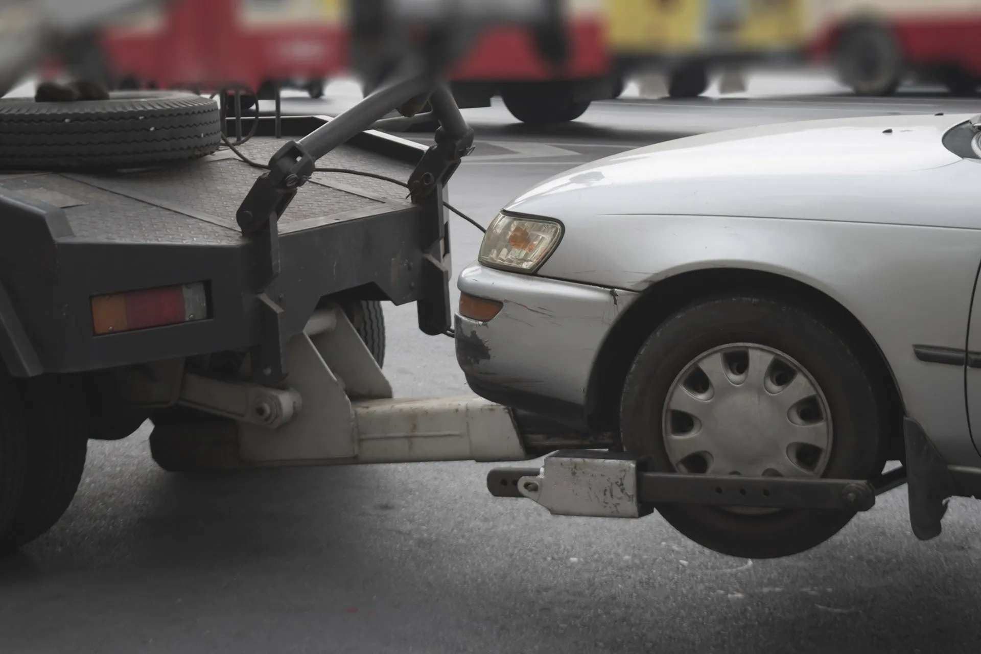 storm-damaged vehicle towing